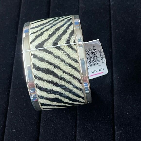 Brighton Pop Appeal Viva Stripes Cuff NWT - Picture 2 of 6
